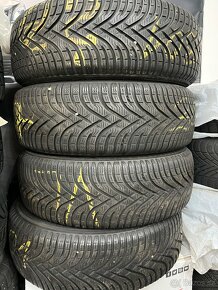 185/65 R15 - 3