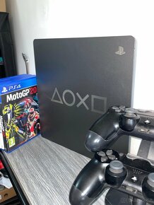 PS4 SLIM 1TB / Playstation 4 Slim - 3