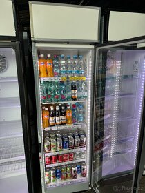 Prosklená chladicí lednice - 3