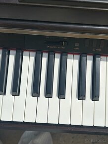 Elektrický klavír Yamaha Clavinova 810s - 3