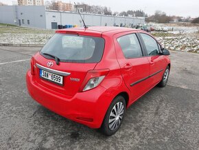 Yaris - 3