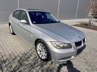 BMW e90 325i MANUÁL VÝBAVA SERVISKA - 3