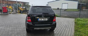 Mercedes - Benz ML 320 CDI 4MATIC 190 KW - 3