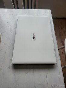 ASUS X553MA  Čtyřjádro - 3