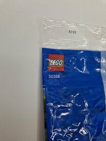 sáček Lego City 30356 - Stánek s párky v rohlíku - 3