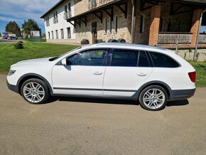 Škoda Superb Combi 2 SCOUT 2,0 TDI 125 KW - 3