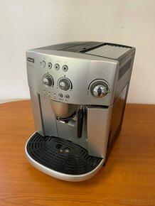 Delonghi Magnifica - 3