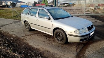 Škoda Octavia combi 1.6i Ambiente - 3