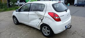 HYUNDAI i20 1,2i r.v.2012, KLIMA,DOHODA - 3