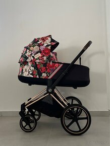 Cybex Priam 2023 Spring Blossom Dark - 3