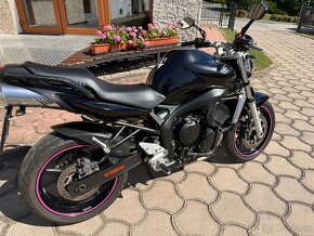 Yamaha FZ6 - 3