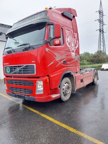 Tahač Volvo FH13 440 - 3