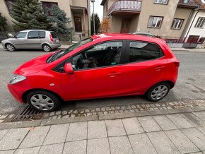 Mazda 2, 1.3i 63kW, 2010, 93000 km - 3