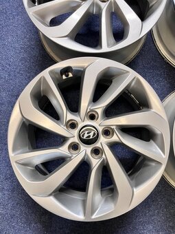 5x114,3 R17 alu sada orig. Hyundai Tucson - 3