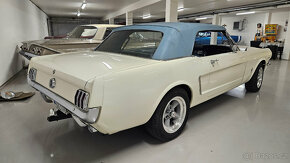 1966 Ford Mustang 289V8, cabrio, 4-speed manuál - 3