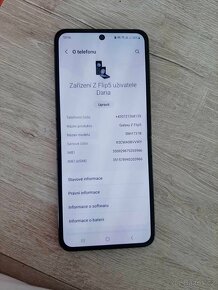 Samsung Galaxy Z Flip 5 - 3