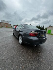 BMW 330i N52 - 3