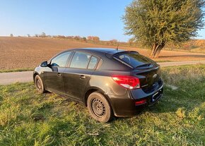 Prodám CHEVROLET CRUZE 2012 - 3