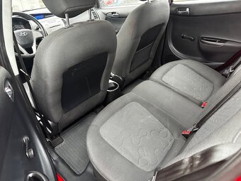 Hyundai i20 1.2i, r.2011, původ ČR, 93k km, klima - 3