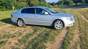 Škoda Superb 2  3.6 FSI, 191 KW, DSG 4x4 (2010) - 3