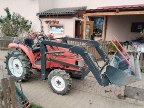 Kubota Saturn x20 4x4 čelní nakladač - 3