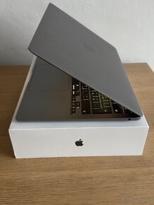 Macbook Air M1 Space grey - 3