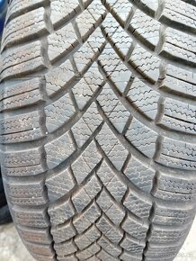 Prodám Sadu pneu 205/50/17 Bridgestone Top - 3