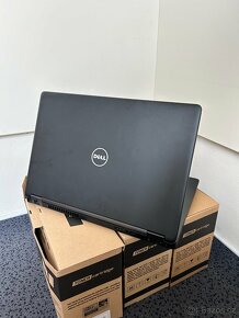 Dell Latitude 5480 (i5-7300U, 8GB RAM, 256GB SSD) - 3