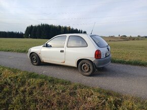 Opel Corsa - 3