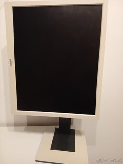 Monitor fujitsu 19 - 3