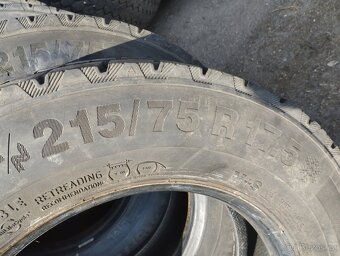 Prodám pneu 215/75r17,5 - 3