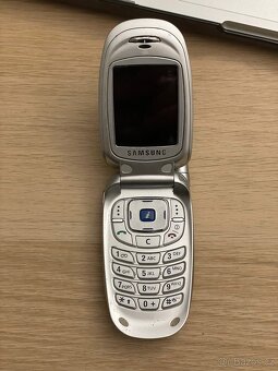 Samsung SGH-X450 - 3