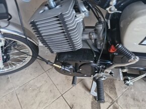 MZ 251, r.v. 1990,  najeto 288 km - 3