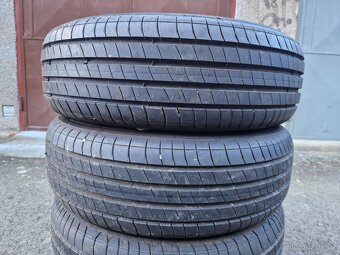 4x Zanovni letni pneu 185/65/15...88H...MICHELIN - 3