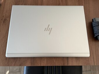 UltraBook HP EliteBook 840 G6 i5 8365-SSD-RAM 16GB-FHD IPS - 3