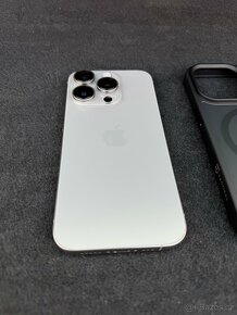 iPhone 15 pro 128GB přírodní Titan - 3