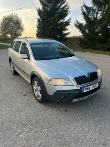 Skoda octavia scout 2.0 TDI BMM 4x4 - 3