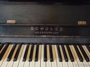 Klavír SCHOLZE- GEORGSWALDE prodám - 3