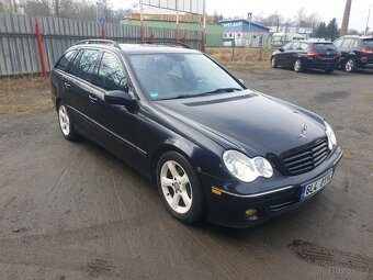 mercedes benz C 3.0 benzín 4 x 4 6V - 3