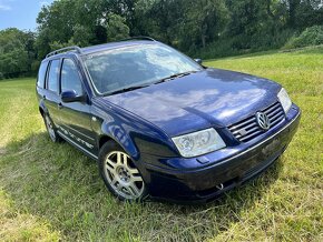 Vw Bora 2.8 v6 4 motion dily z vozu - 3