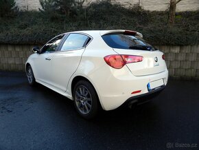 Alfa Romeo Giulietta 1.4 T-Jet 16v 88 kW MR2014 - 3