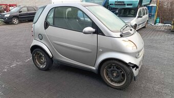 Smart FORTWO 0.7turbo 45kW rok 2002 - 3