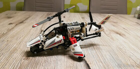 Lego Technik Ultralehká helikoptéra - 3