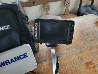 Lowrance Elite 7 Ti2 se sondou Active Imaging - 3