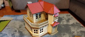 Prodám Sylvanian Families - dům, psí rodina, výbava - 3