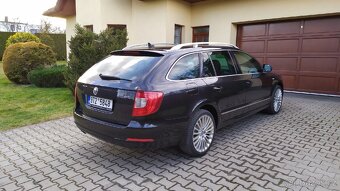 Škoda Superb kombi 2 Laurin & Klement 2.0 Tdi 125kw DSG 6 - 3