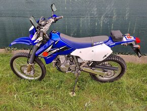 Suzuki DRZ400S - 3