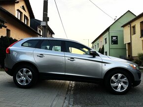 VOLVO XC60 2.4D3 AWD AUTOMAT,KŮŽE,NAVIGACE,SERVISKA, - 3