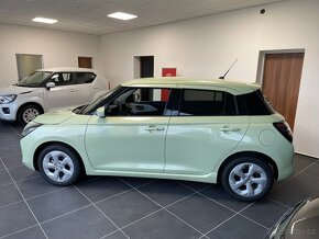 Suzuki SWIFT 1,2 PREMIUM HYBRID NOVÝ VŮZ - 3