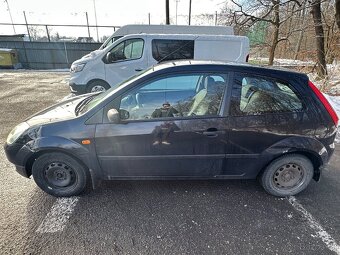 Ford fiesta 1,3 - 3